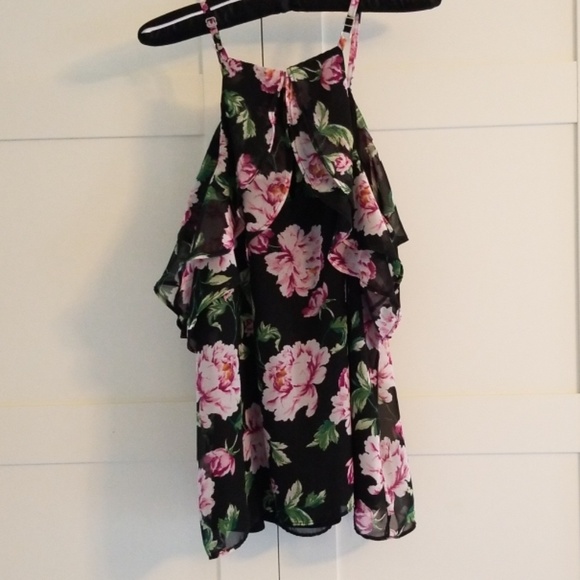 SOLD!!! Black Floral Ruffled Haltertop - Picture 4 of 4